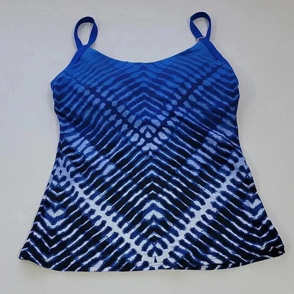 Calvin Klein Women's Celestial Ombre Tie-Dyed Tankini Top - Picture 2 of 5